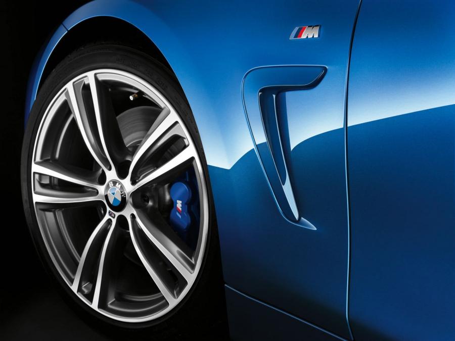  BMW 4-Series Convertible 2014 года  (фото 35 из 67)